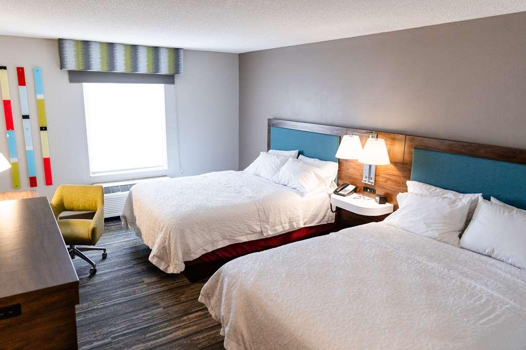 Hampton Inn & Suites Scottsbluff Room photo