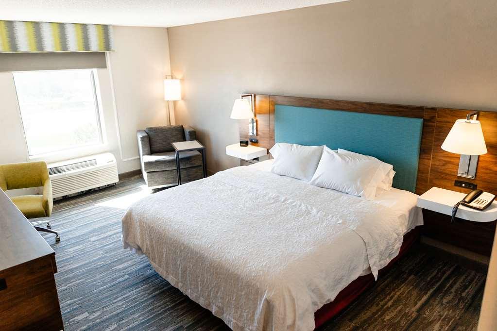 Hampton Inn & Suites Scottsbluff Room photo